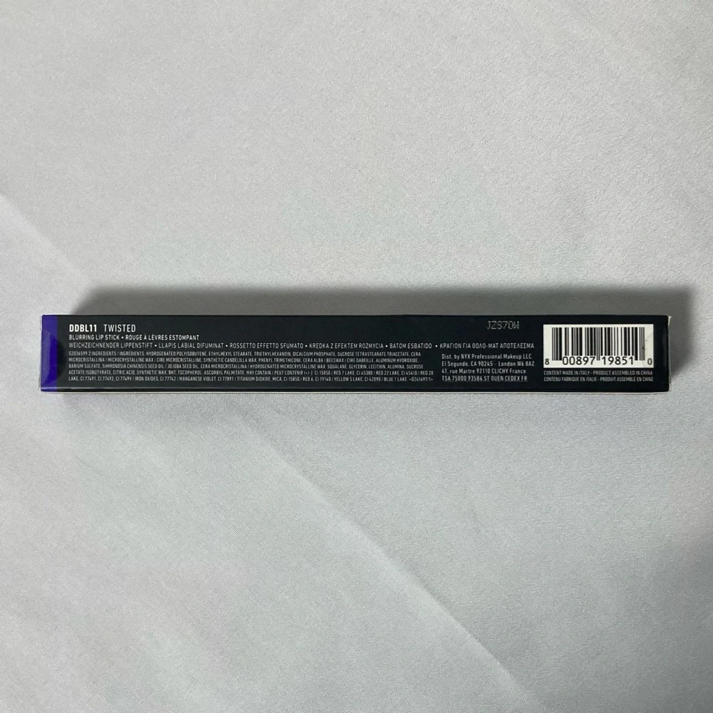 NYX Dazed And Defused Blurring Lipstick Liner DDBL11 Twisted Indigo